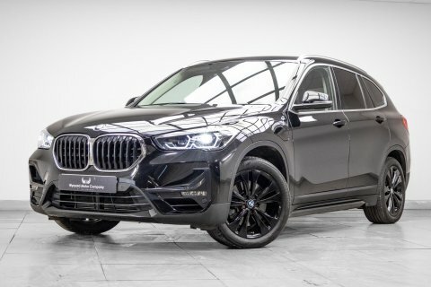 BMW X1 1.5 25E 10Kwh Black