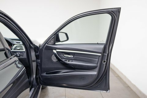 BMW 3 Series 320I M Sport Step #17