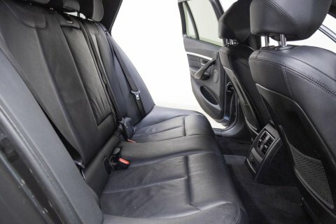 BMW 3 Series 320I M Sport Step #7