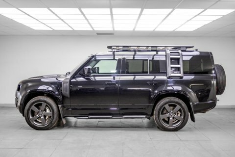 Land Rover Defender 130 3.0 D300 Mhev Black #2
