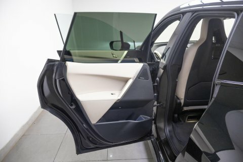 BMW iX 40 M Sport Blue #21