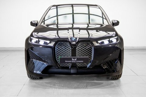BMW iX 40 76.6Kwh M Black #4