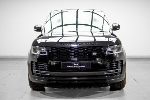 Land Rover Range Rover 3.0 D300 Mhev Black #4