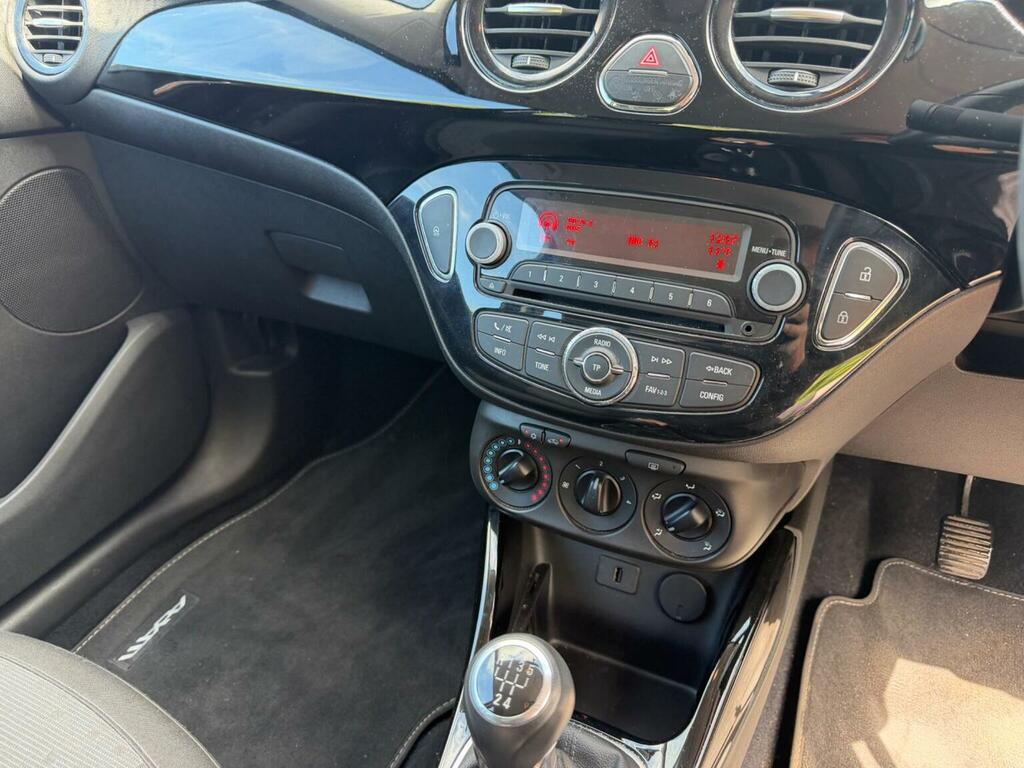 Vauxhall Adam 1.2I Glam White #18