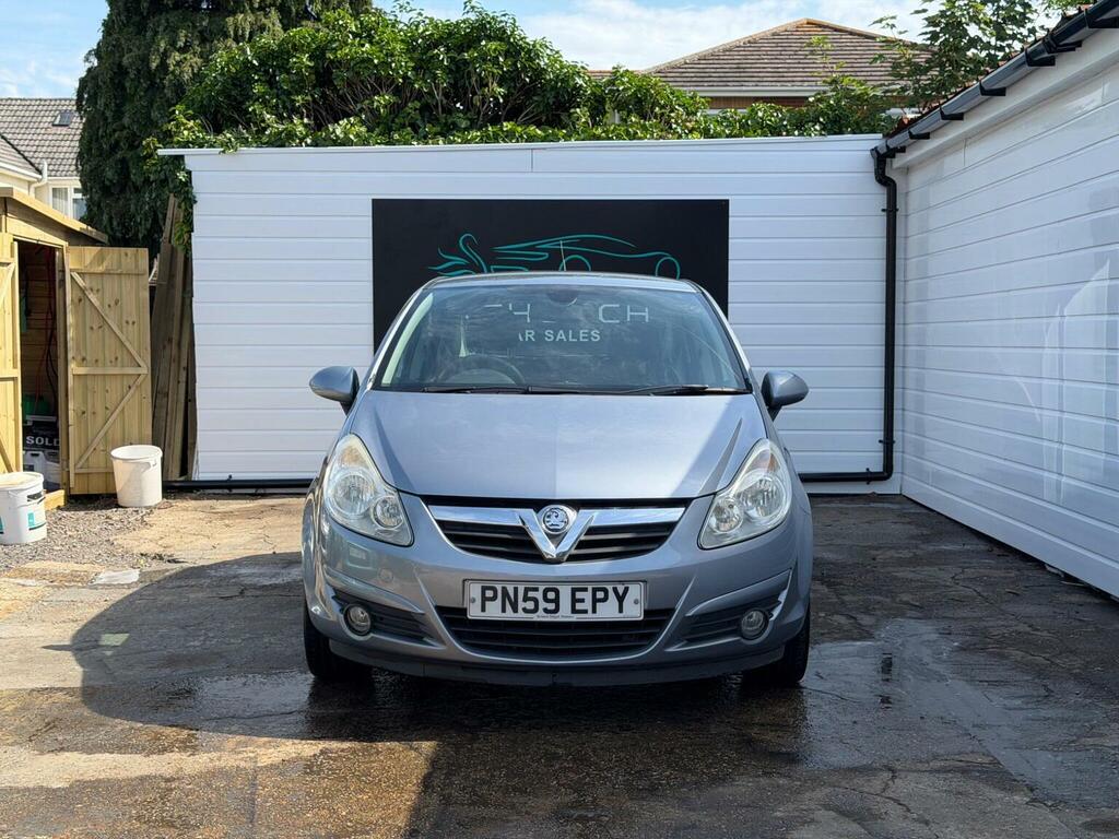 Vauxhall Corsa 1.4 I 16V Sxi Black #4