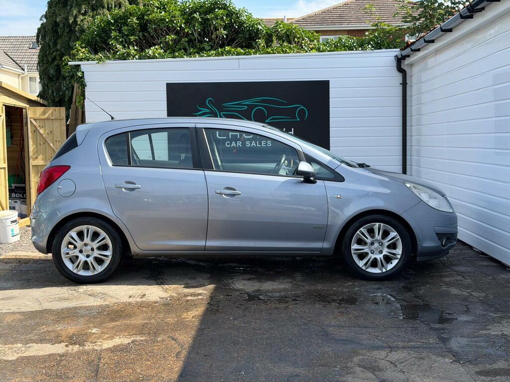 Vauxhall Corsa 1.4 I 16V Sxi Black #11