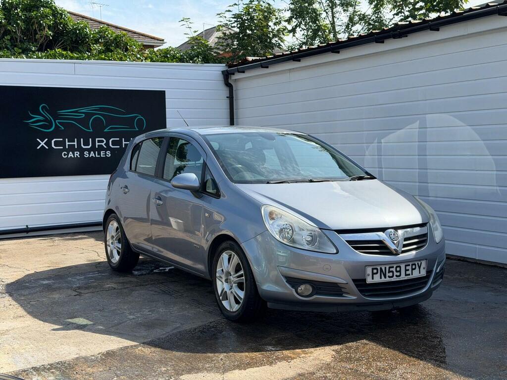 Vauxhall Corsa 1.4 I 16V Sxi Black #1
