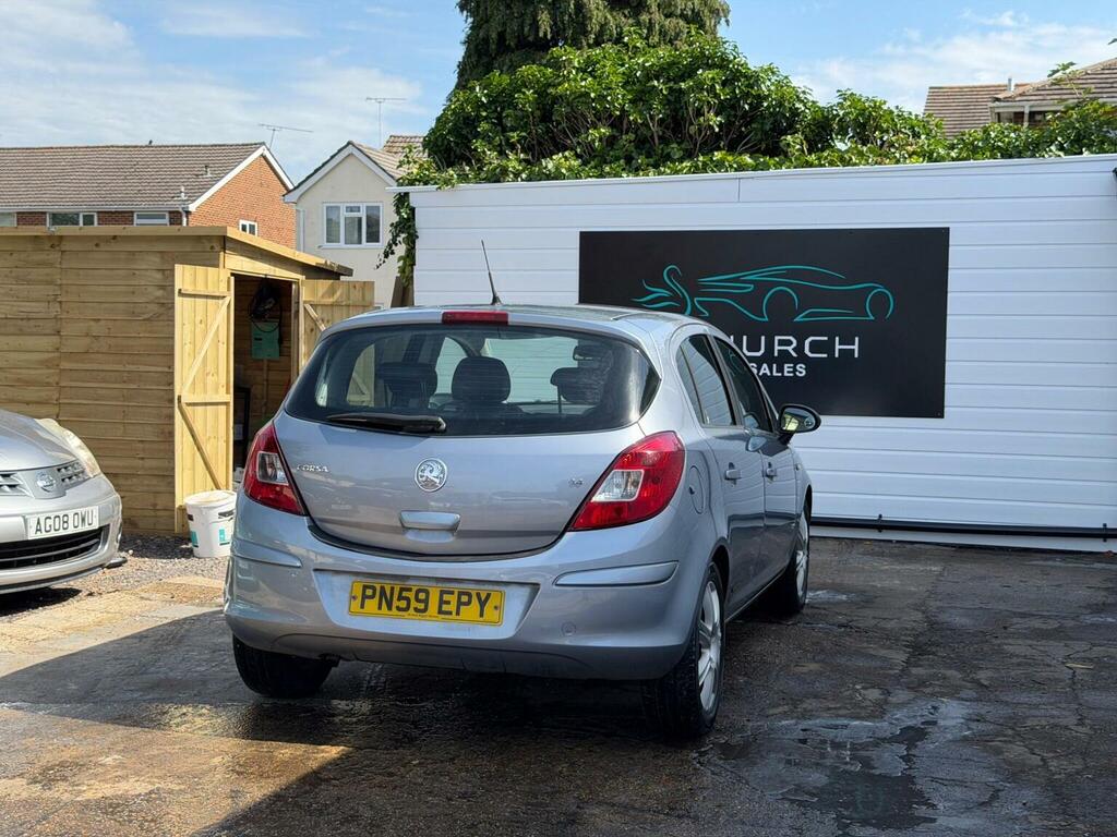 Vauxhall Corsa 1.4 I 16V Sxi Black #9