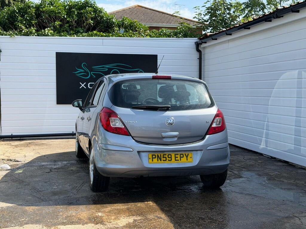 Vauxhall Corsa 1.4 I 16V Sxi Black #7