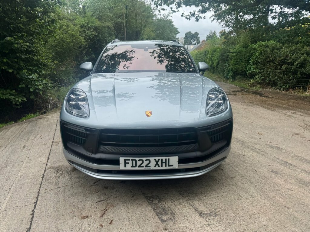 Porsche Macan 2.9L Gts FD22XHL Silver #4