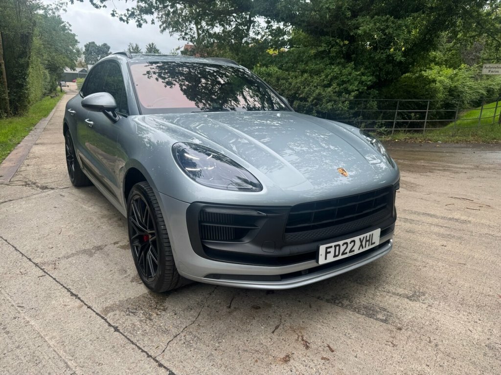 Porsche Macan 2.9L Gts FD22XHL Silver #2