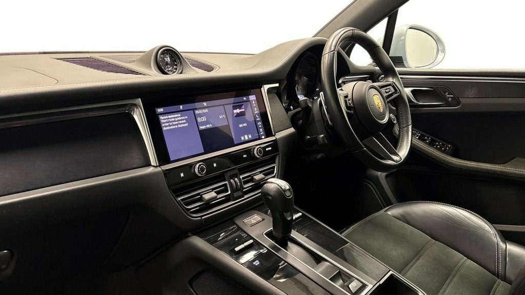 Porsche Macan 2.9L Gts FD22XHL Silver #5