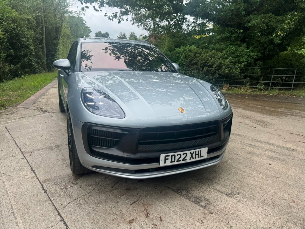 Porsche Macan 2.9L Gts FD22XHL Silver #3