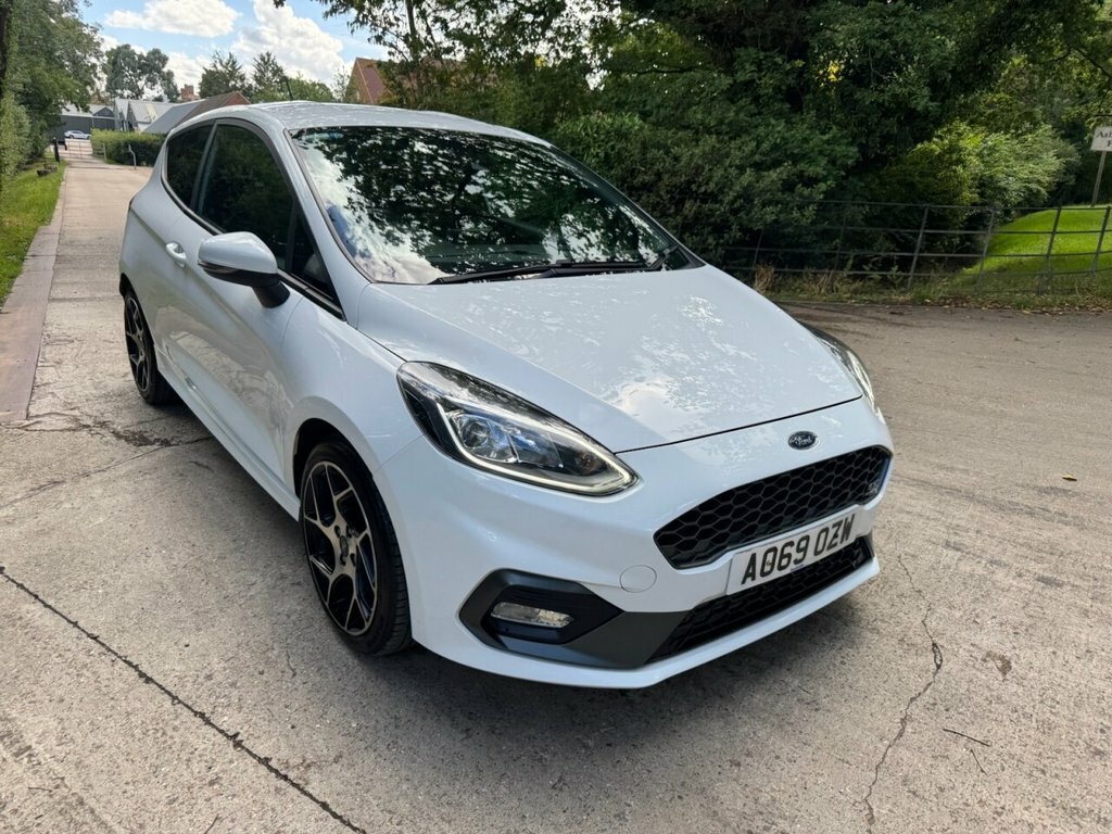 Ford Fiesta 1.5L St-2 AO69OZW White #2