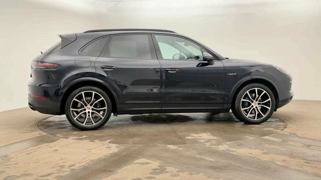 Porsche Cayenne Suv Blue #3