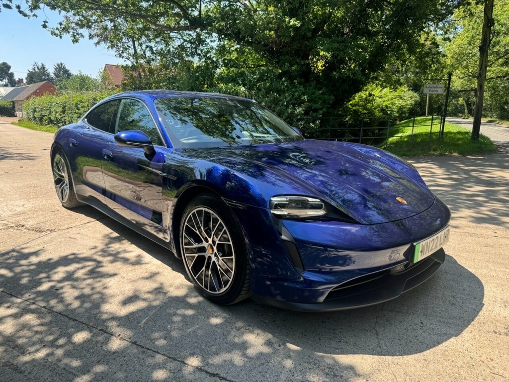 Porsche Taycan Taycan 4X2 Blue