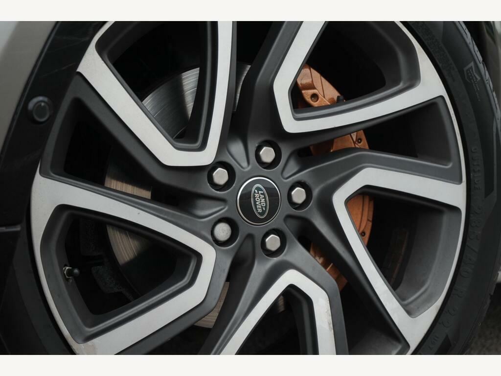 Land Rover Discovery .0 Sd V6 Hse Luxury 4Wd Euro 6 S S Silver #4