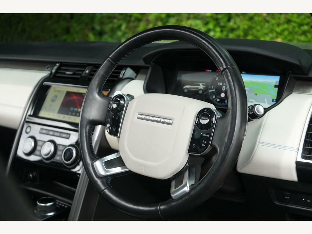 Land Rover Discovery .0 Sd V6 Hse Luxury 4Wd Euro 6 S S Silver #2