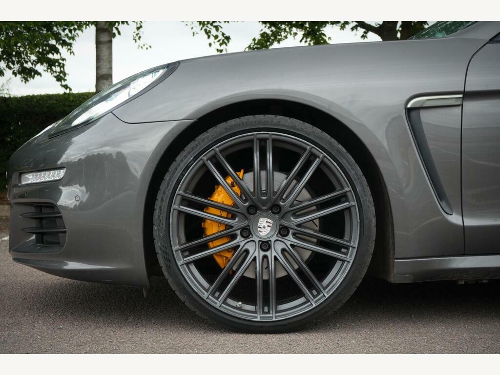 Porsche Panamera Hatchback White #11