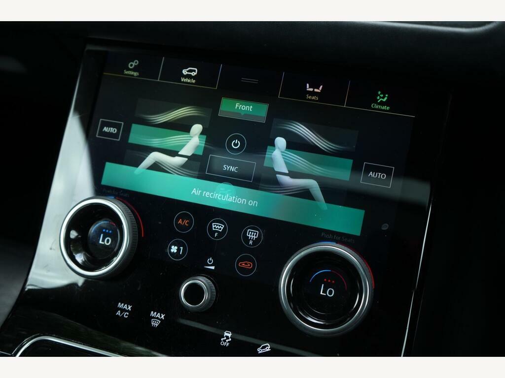 Land Rover Range Rover Velar Automatic Black #45