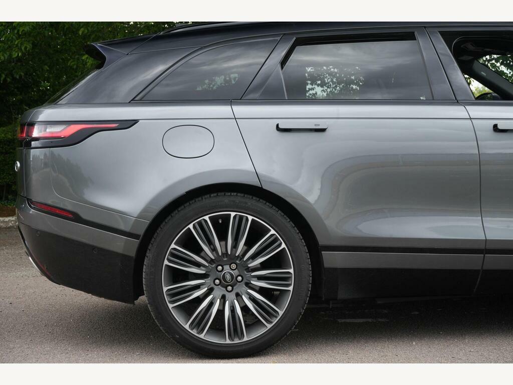 Land Rover Range Rover Velar Automatic Black #29