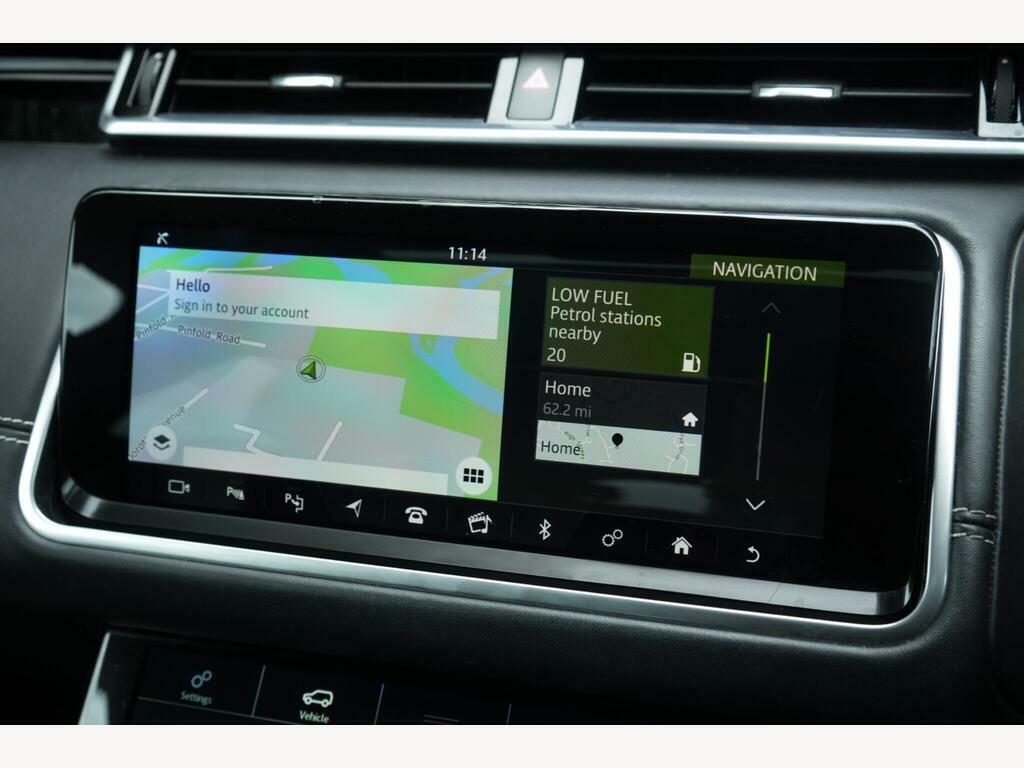 Land Rover Range Rover Velar Automatic Black #41