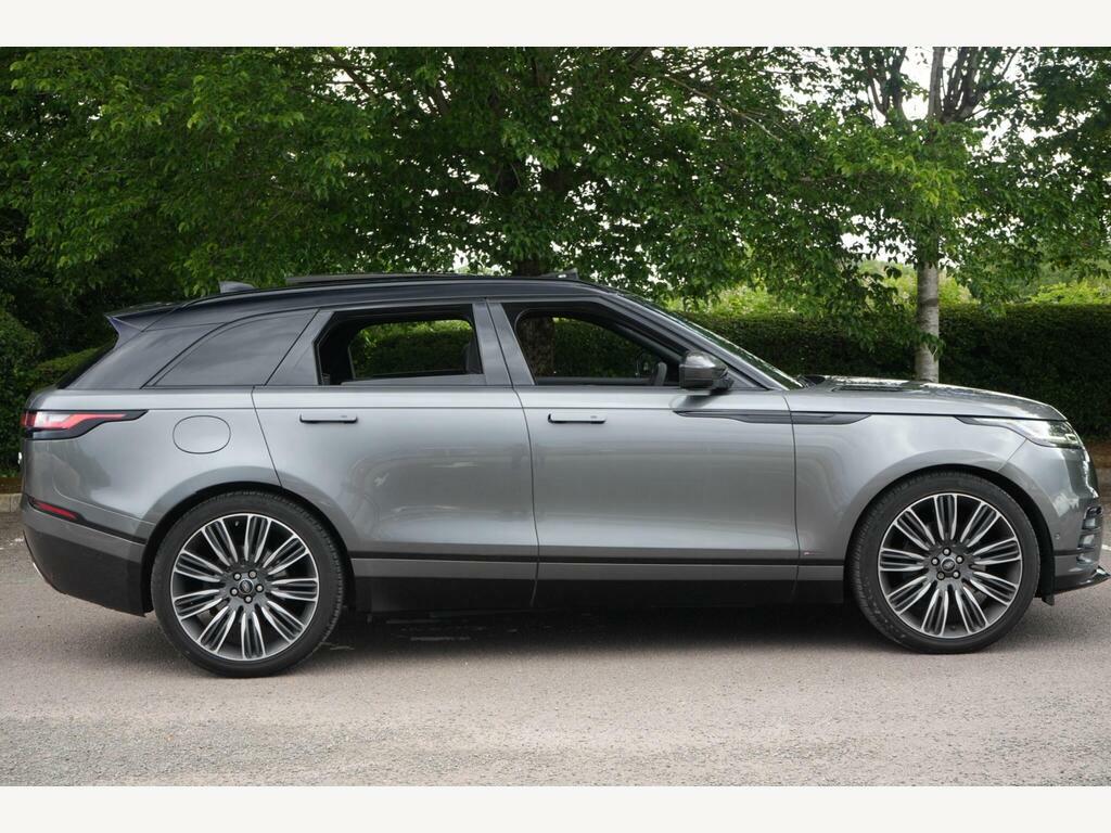 Land Rover Range Rover Velar Automatic Black #23