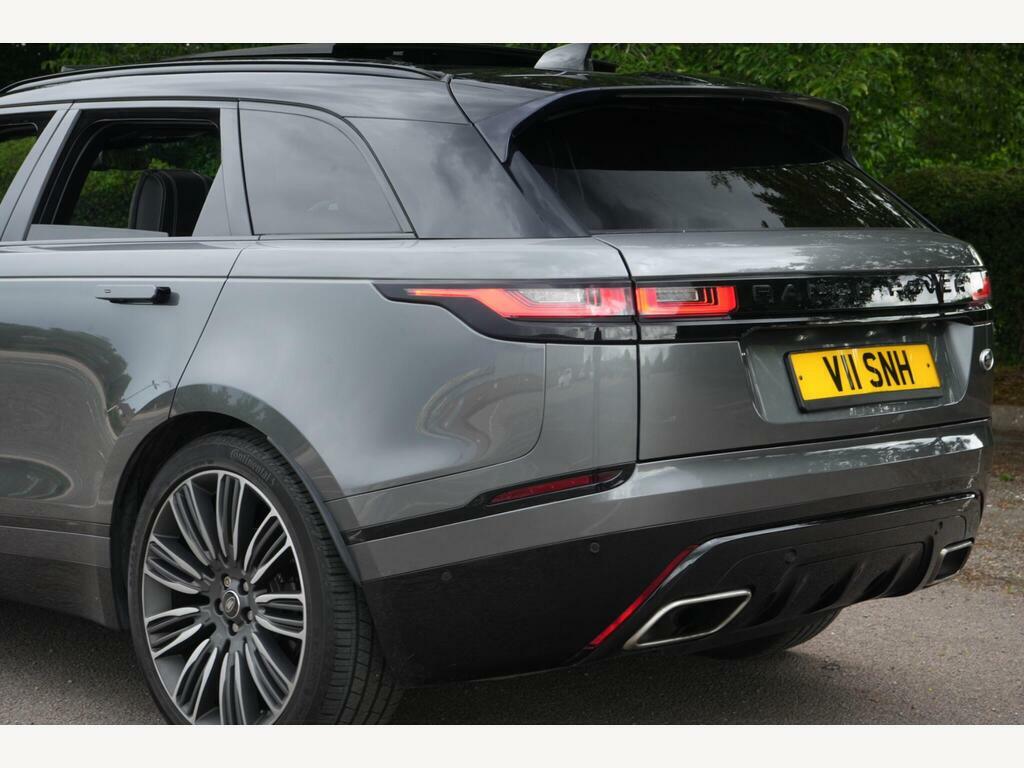 Land Rover Range Rover Velar Automatic Black #37