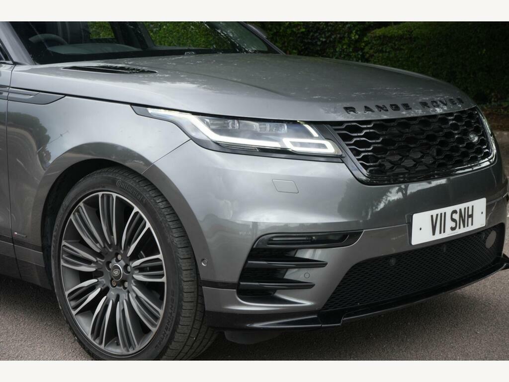 Land Rover Range Rover Velar Automatic Black #26