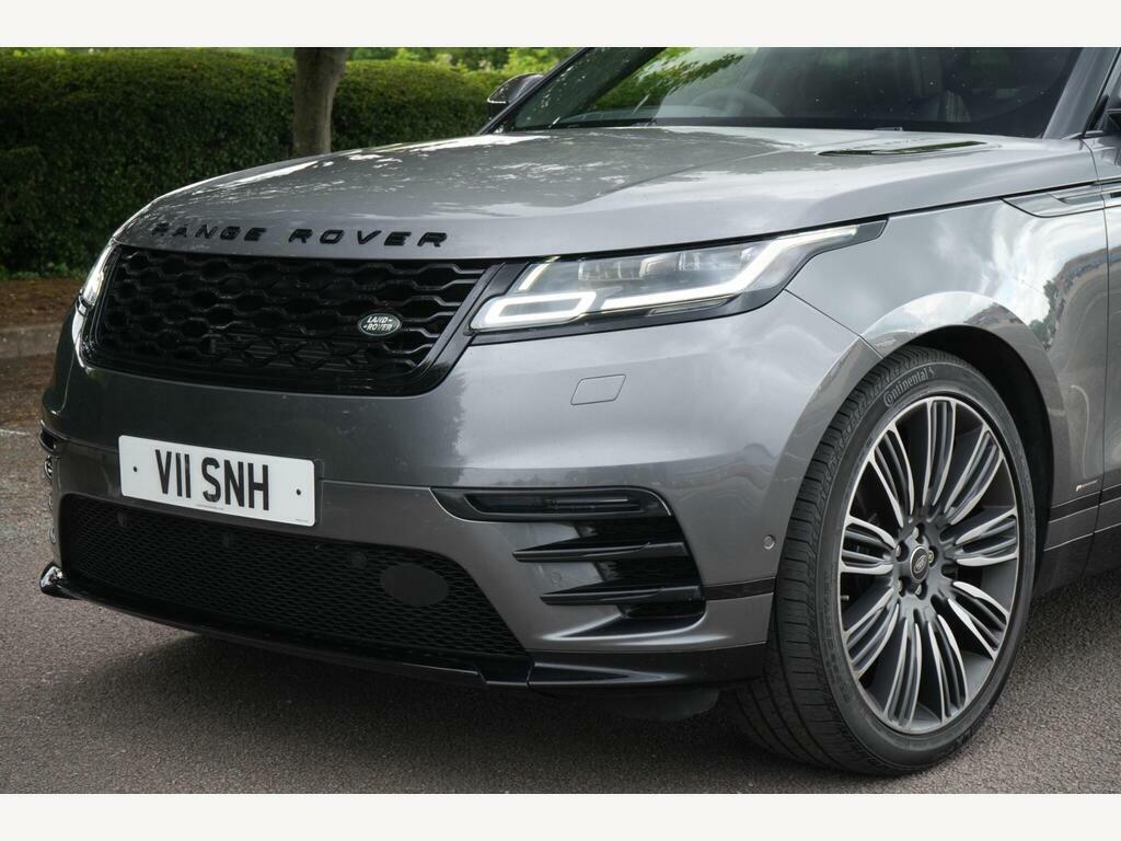 Land Rover Range Rover Velar Automatic Black #25