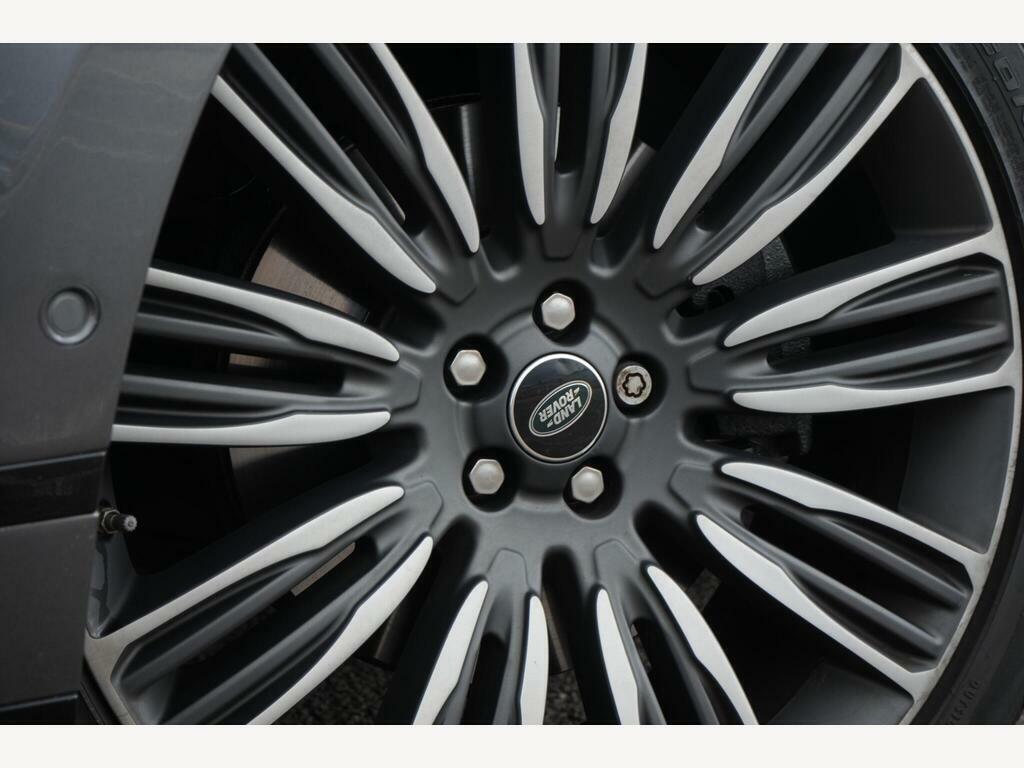 Land Rover Range Rover Velar Automatic Black #4