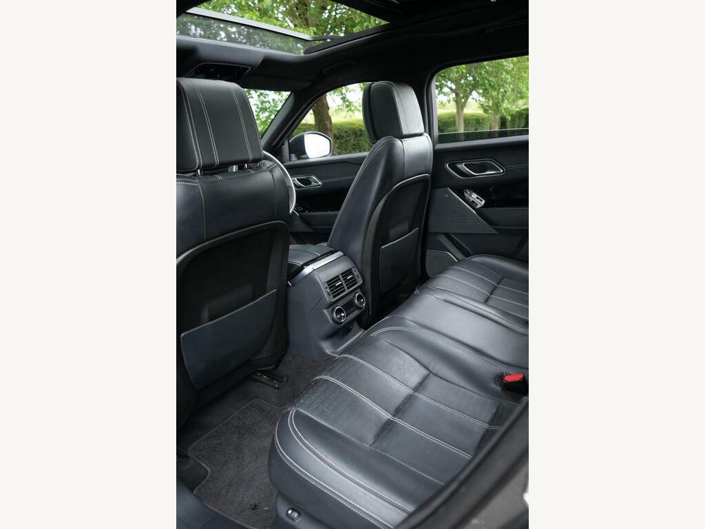 Land Rover Range Rover Velar Automatic Black #54