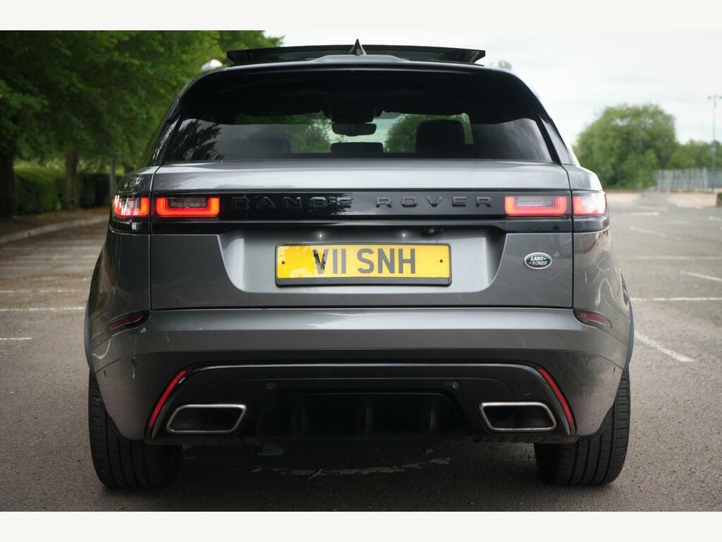 Land Rover Range Rover Velar Automatic Black #33