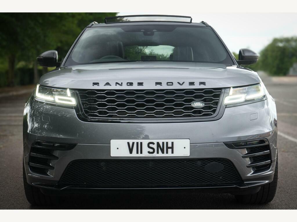 Land Rover Range Rover Velar Automatic Black #18