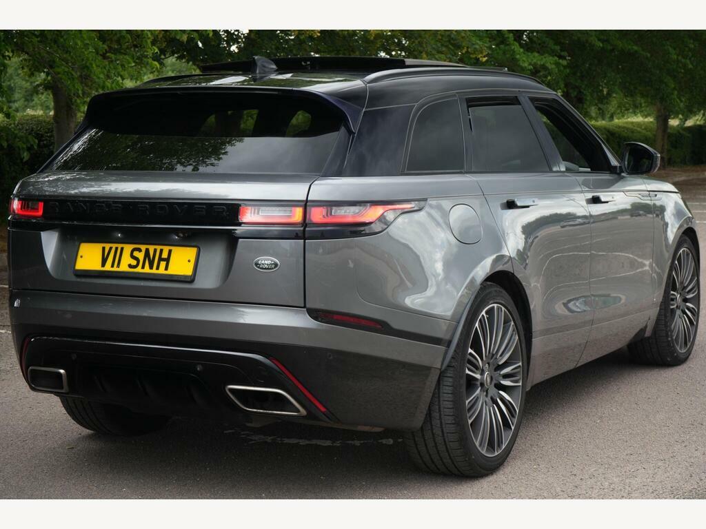 Land Rover Range Rover Velar Automatic Black #32