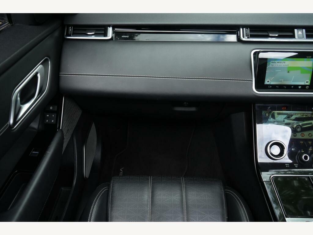 Land Rover Range Rover Velar R-dynamic S Red #40