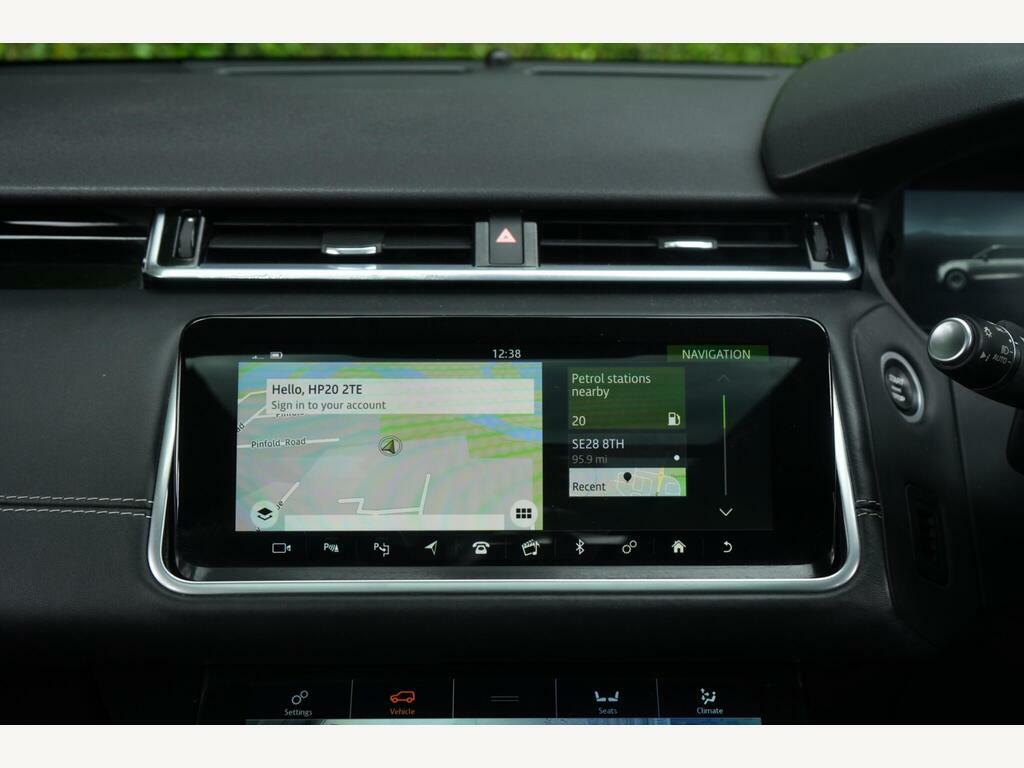 Land Rover Range Rover Velar R-dynamic S Red #41
