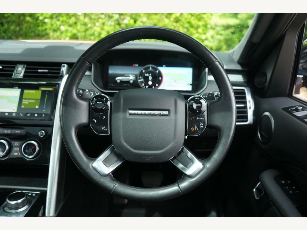 Land Rover Discovery Diesel Black #38
