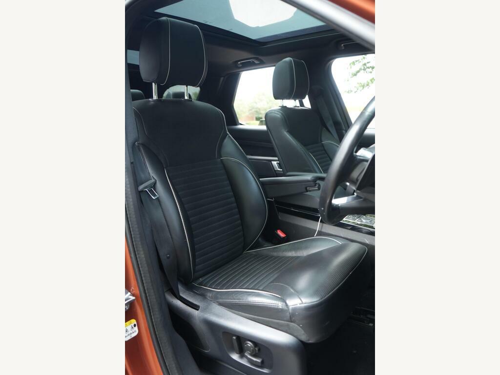 Land Rover Discovery Diesel Black #40