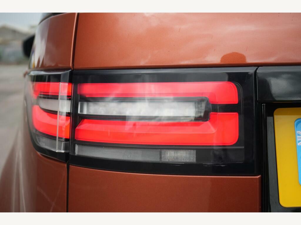 Land Rover Discovery Diesel Black #25