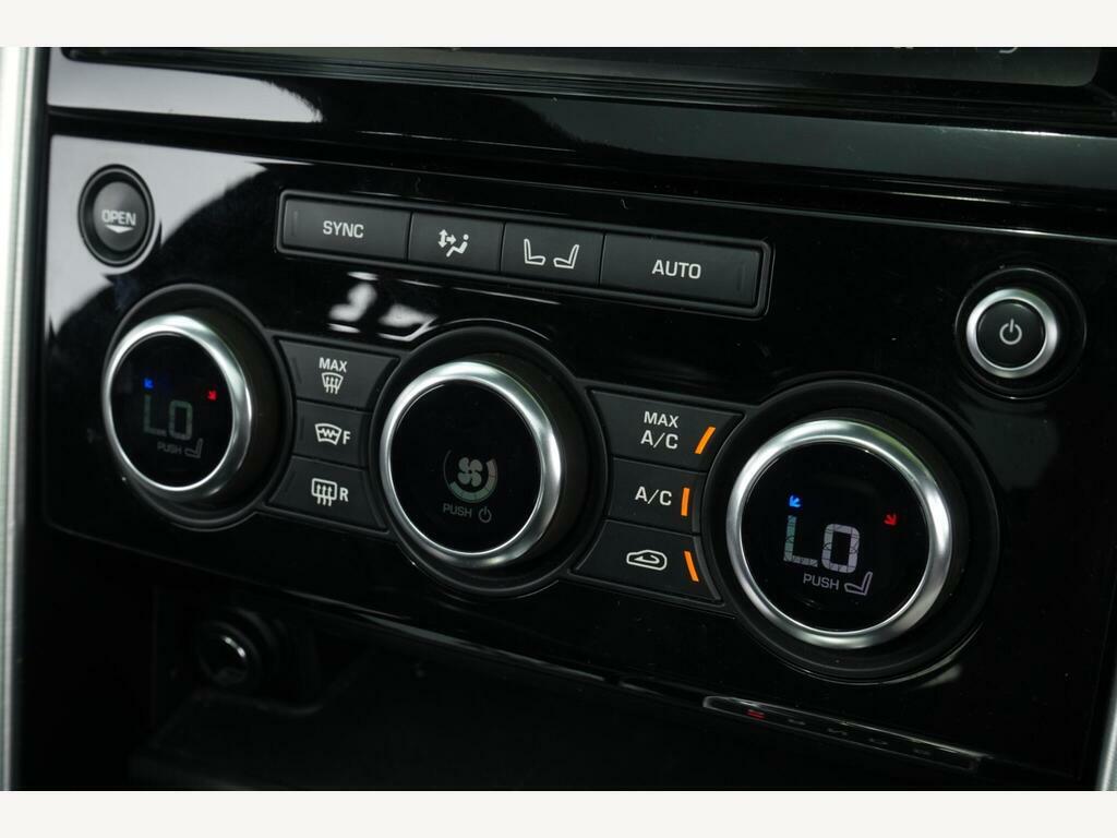 Land Rover Discovery 3L Hse Luxury Black #35