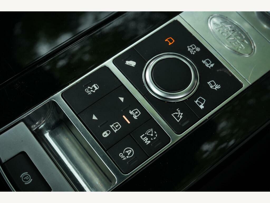 Land Rover Discovery 3L Hse Luxury Black #37
