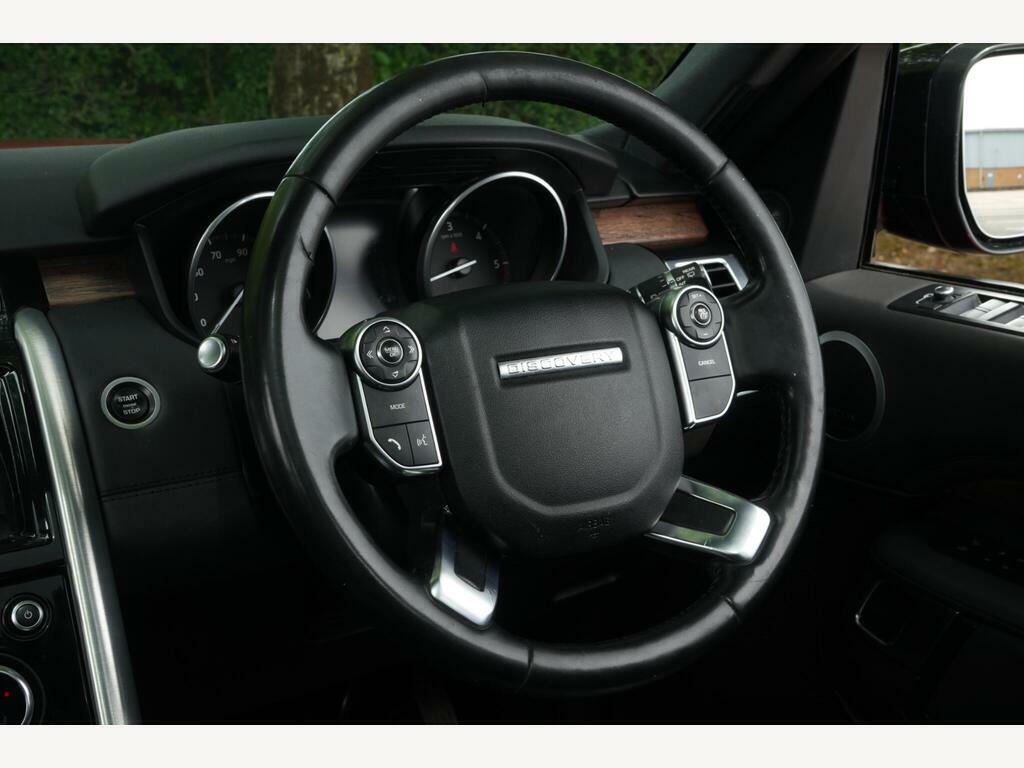Land Rover Discovery 3L Hse Luxury Black #26