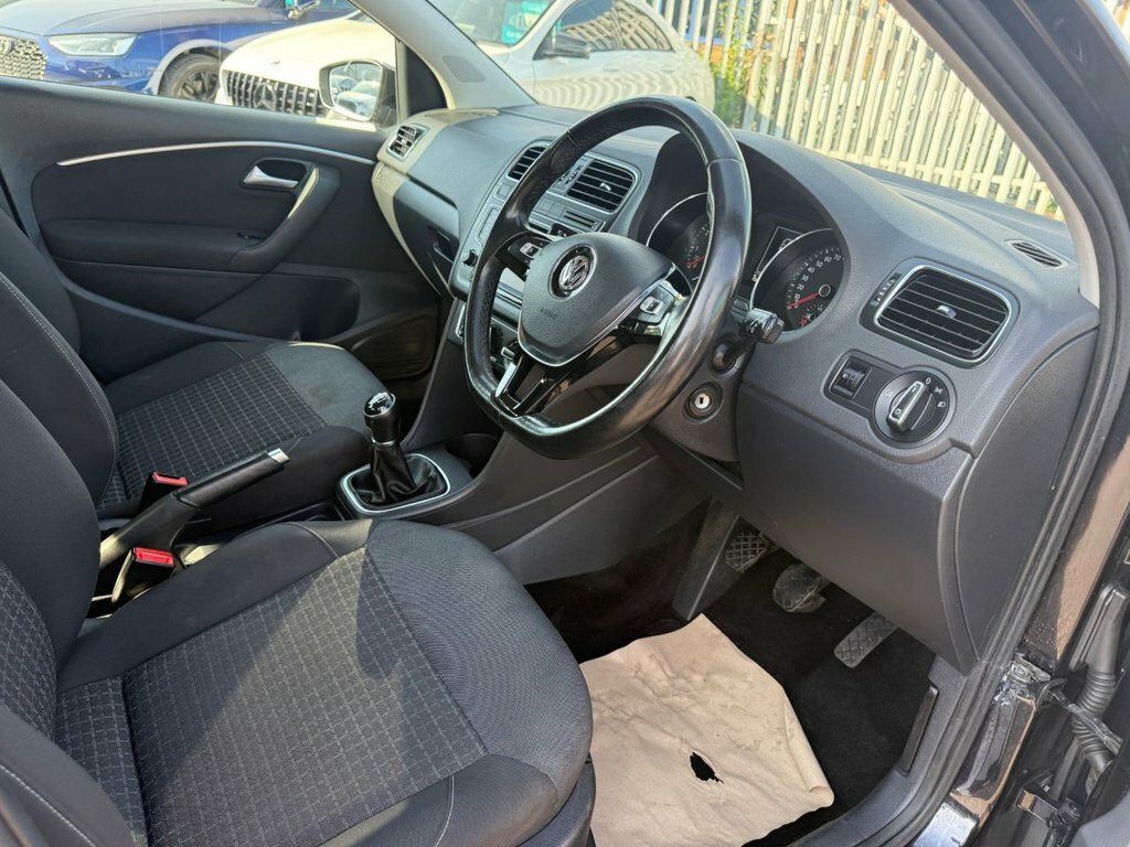 Volkswagen Polo 1.2L Se BP15ELU Black #4