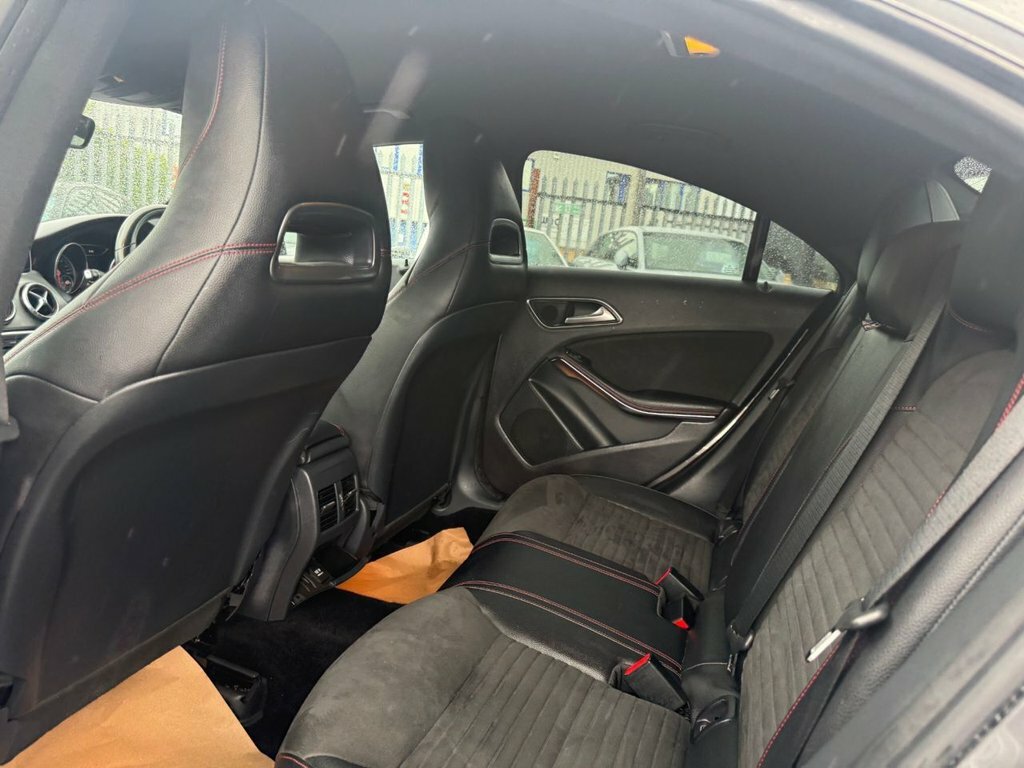Mercedes-Benz CLA Class Cla 200 D Amg Line Grey #68