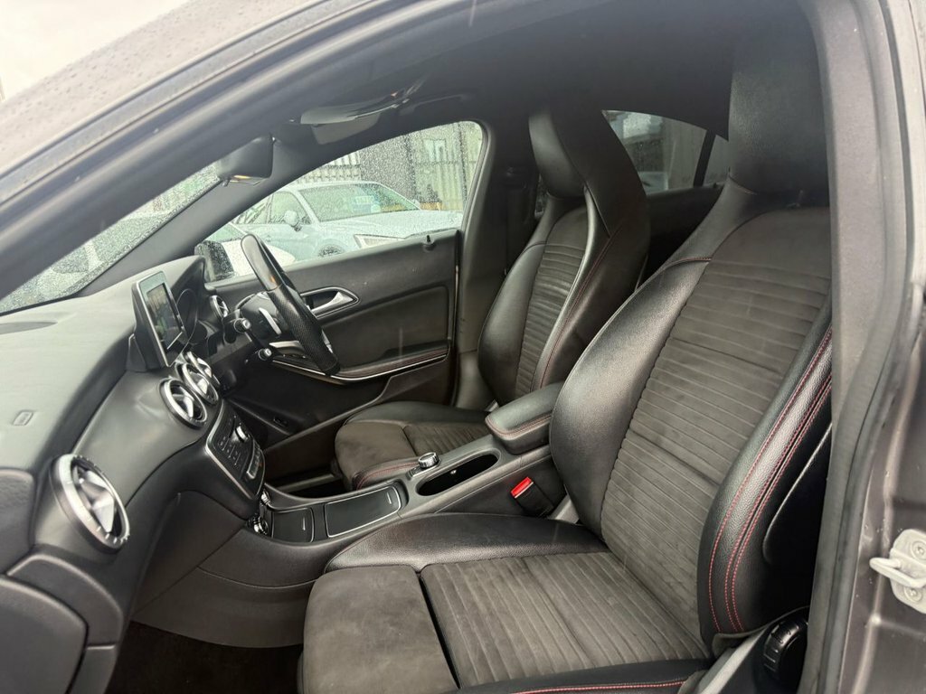 Mercedes-Benz CLA Class Cla 200 D Amg Line Grey #71
