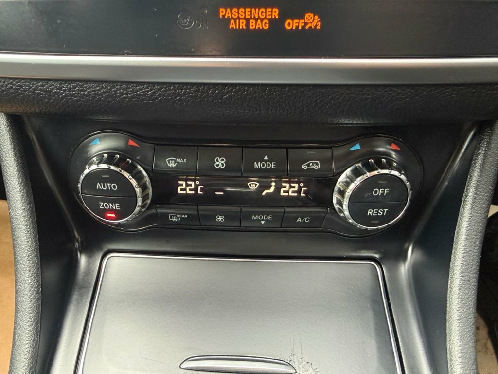 Mercedes-Benz CLA Class Cla 200 D Amg Line Grey #49