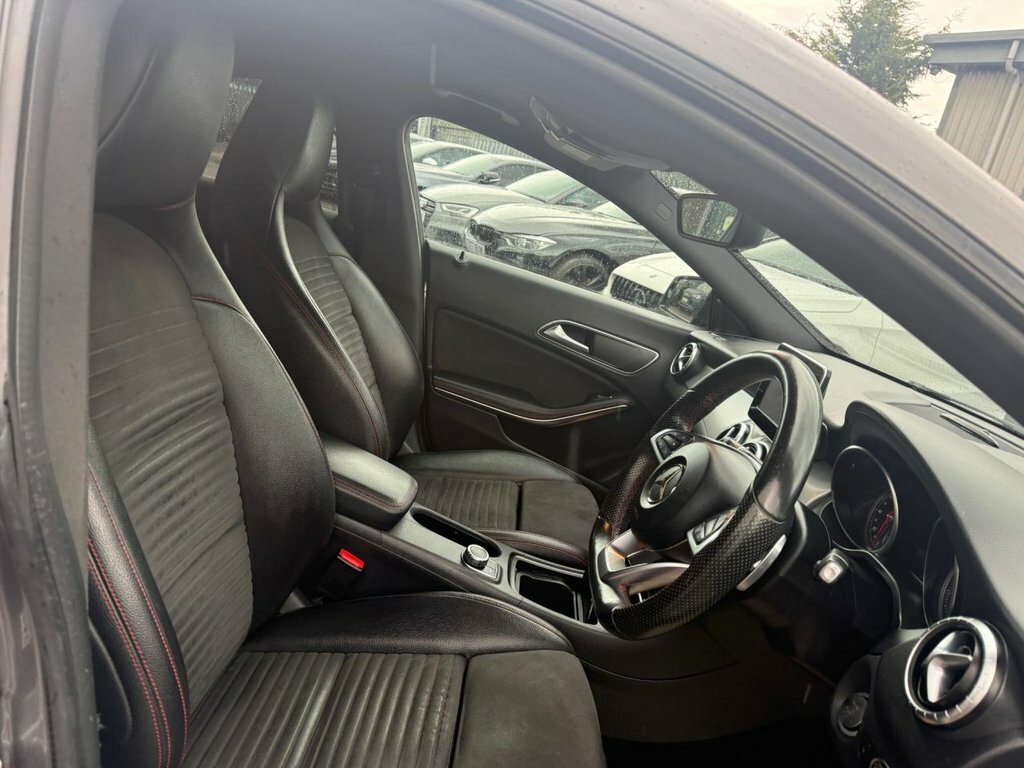 Mercedes-Benz CLA Class Cla 200 D Amg Line Grey #35