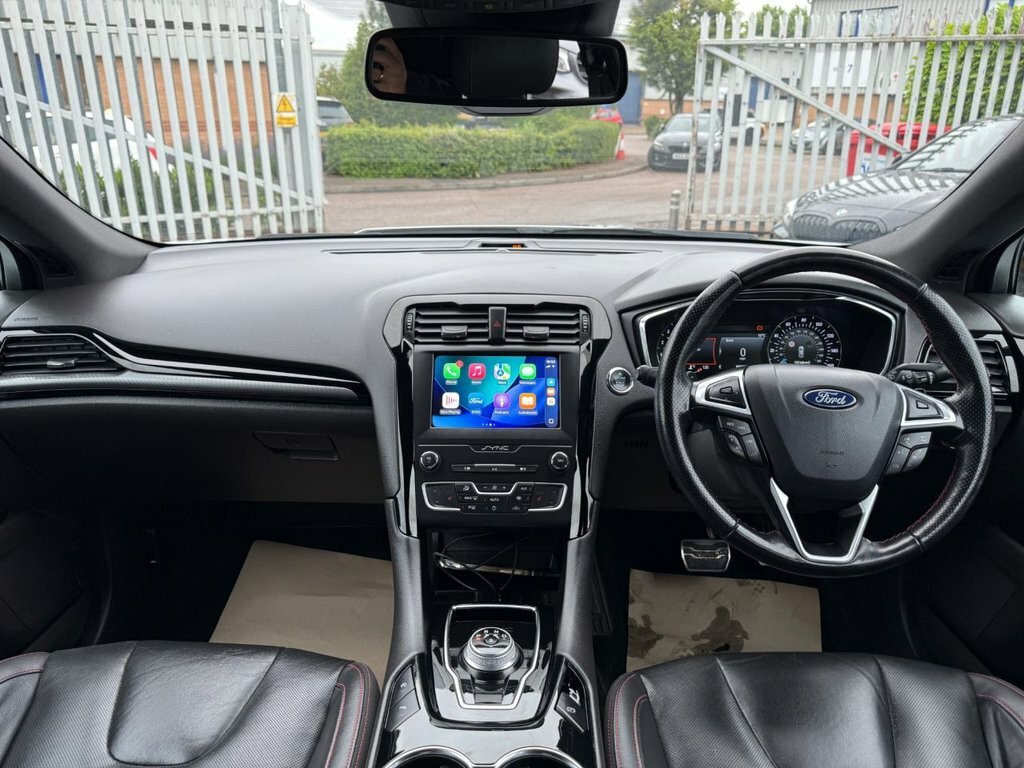 Ford Mondeo 2L St-line Edition White #2