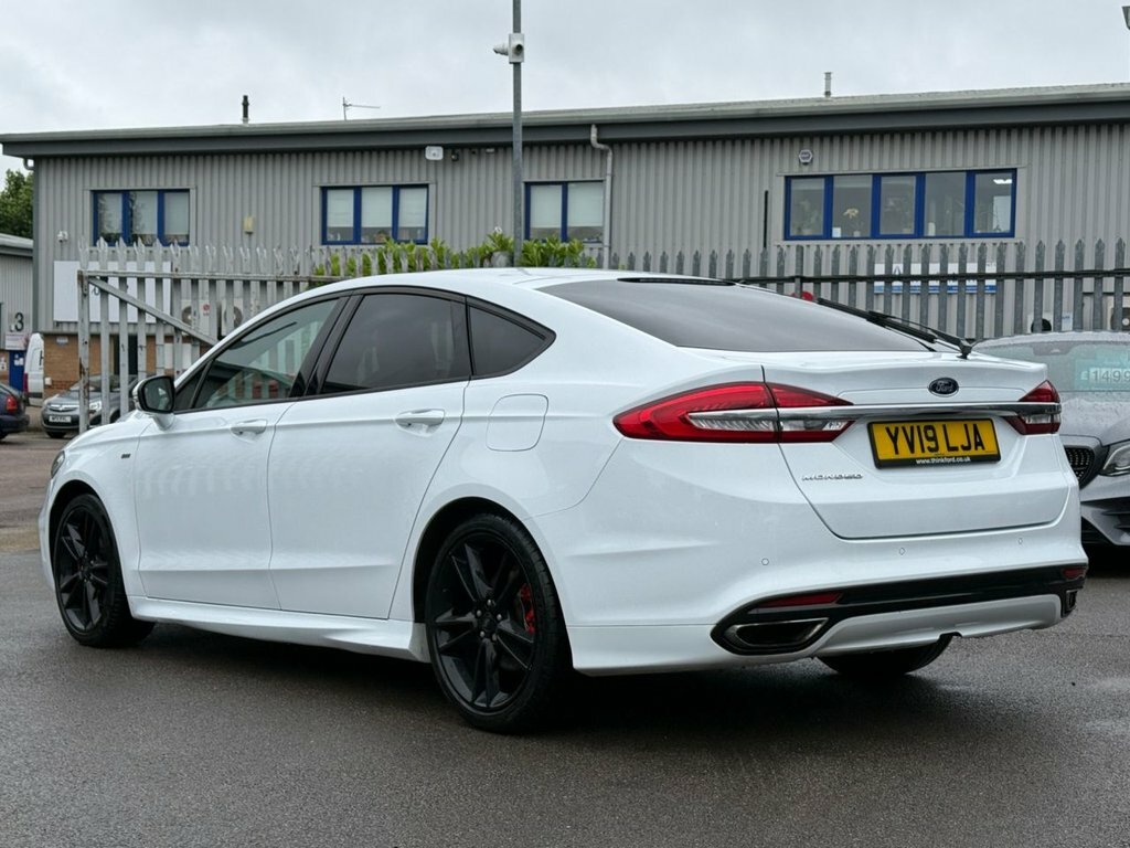 Ford Mondeo 2L St-line Edition White #3